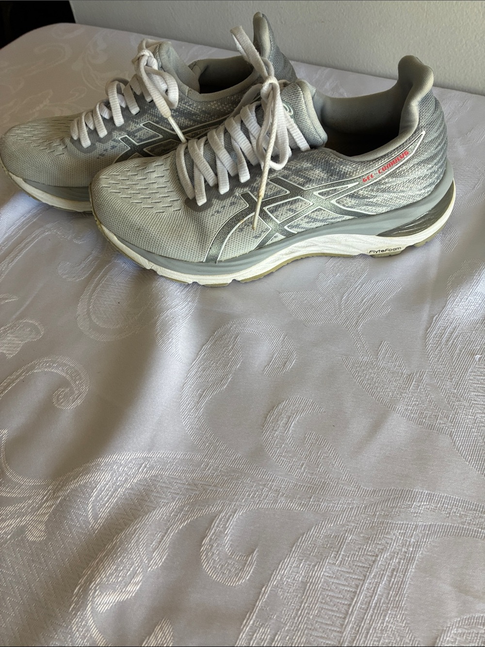 Asics Light Gray and White Women's Athletic Running Shoes